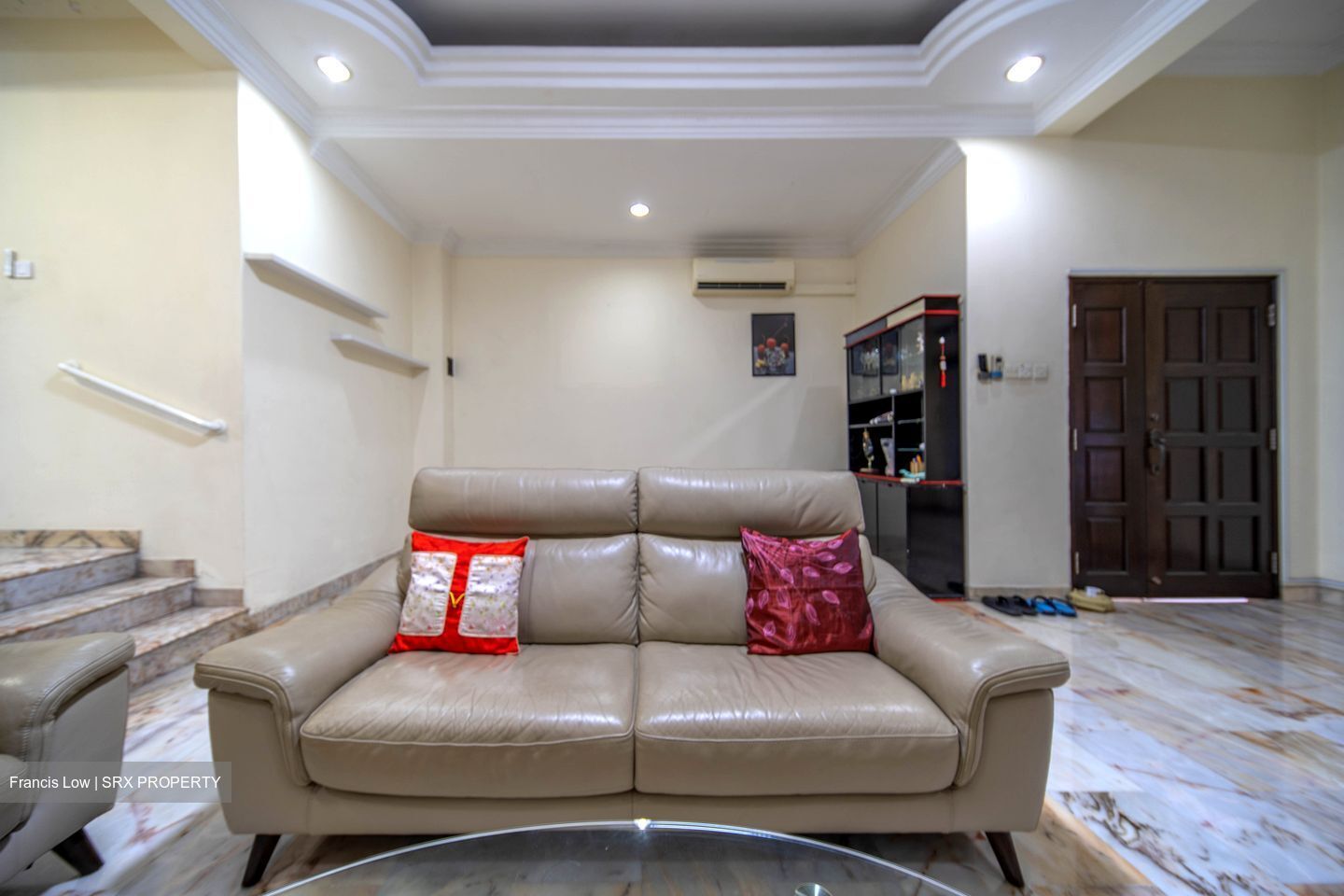 Lowland Road (D19), Terrace #588445381